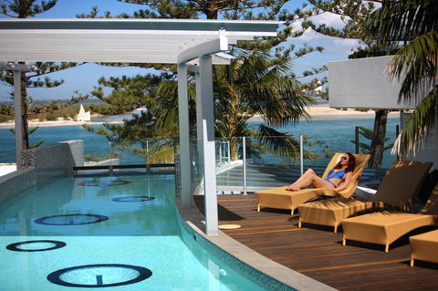 Rumba Beach Resort - Accommodation Asia 0