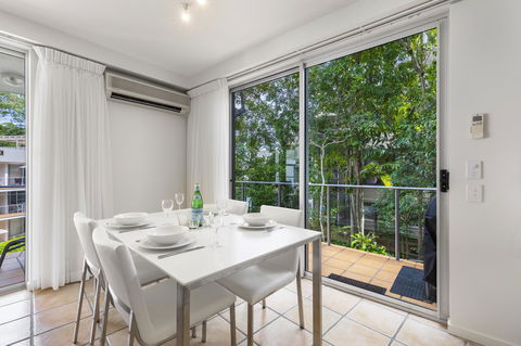 The Cove Noosa - Accommodation Asia 20