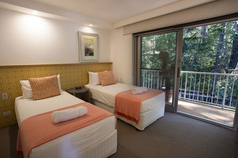 The Cove Noosa - Accommodation Asia 37