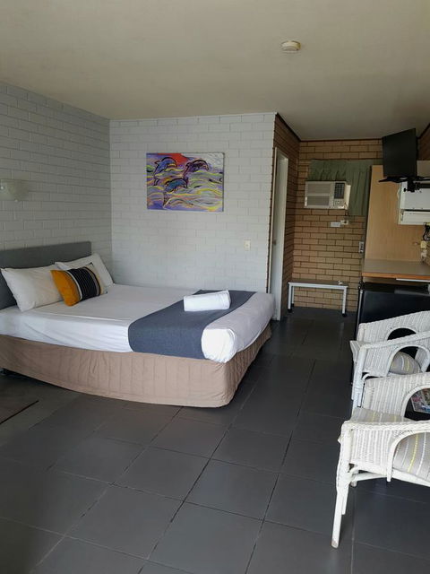 Twin Pines Motel - Accommodation China 18