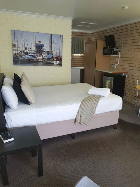 Twin Pines Motel - Accommodation China 19