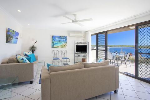 Noosa Shores Resort - Accommodation Asia 11