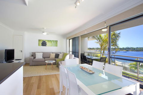 Noosa Shores Resort - Accommodation Asia 6