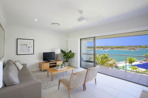 Noosa Shores Resort - Accommodation Asia 0