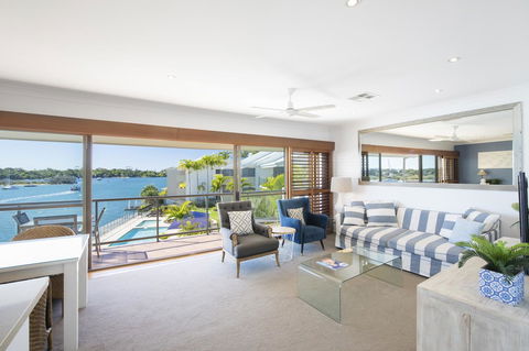 Noosa Shores Resort - Accommodation Asia 15