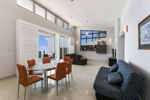 Redvue Holiday Apartments - Accommodation Asia 20