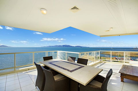 Mariners North Holiday Apartments - Accommodation Asia 3
