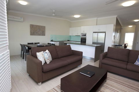 Mariners North Holiday Apartments - Accommodation Asia 37