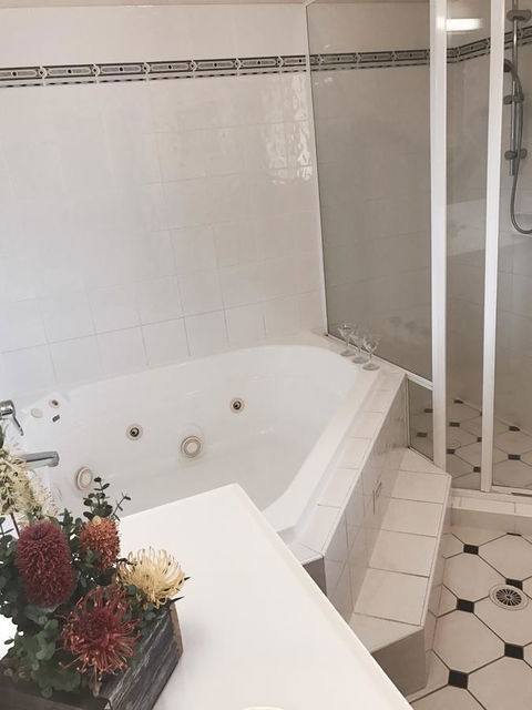 The Bearded Dragon Boutique Hotel - Accommodation Asia 44