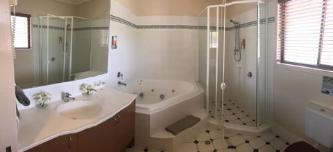 The Bearded Dragon Boutique Hotel - Accommodation Asia 5