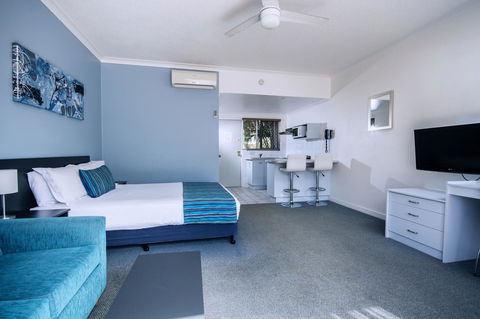 The Beach Motel Hervey Bay - Accommodation Guide 9