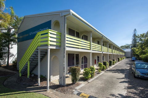 The Beach Motel Hervey Bay - Accommodation Guide 10