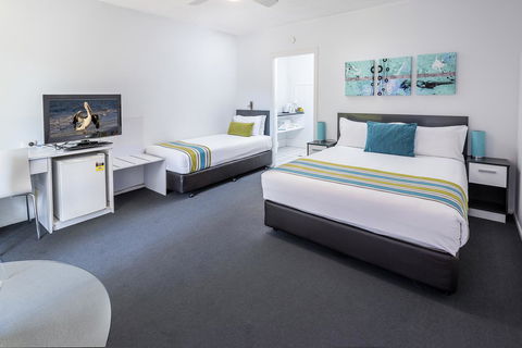 The Beach Motel Hervey Bay - Accommodation Guide 2
