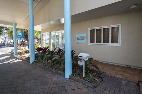 The Beach Motel Hervey Bay - Accommodation Guide 38