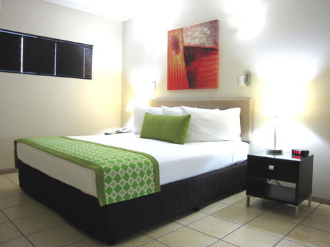 Regal Port Douglas - Accommodation Guide 21