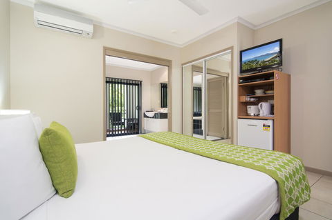 Regal Port Douglas - Accommodation Guide 3