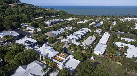 Regal Port Douglas - Accommodation Guide 12