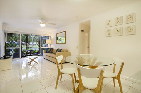 The White House Port Douglas - Accommodation Guide 14