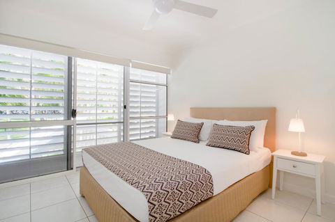 The White House Port Douglas - Accommodation Guide 26