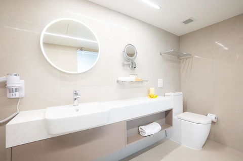 Pacific Hotel Cairns - Accommodation Asia 21