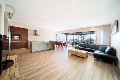 Whitsunday Reflections - Accommodation Asia 10