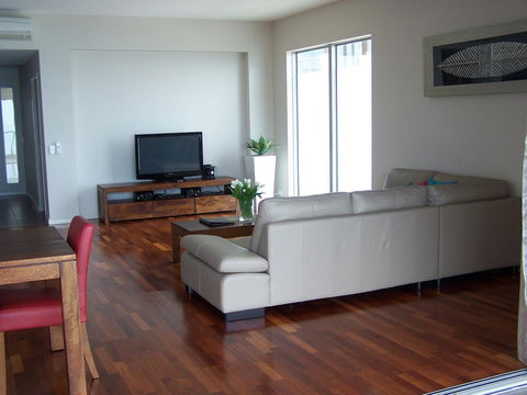 Whitsunday Reflections - Accommodation Asia 29