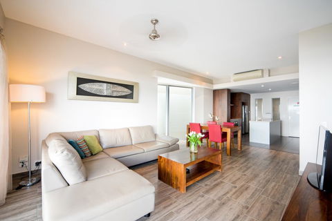 Whitsunday Reflections - Accommodation Asia 22