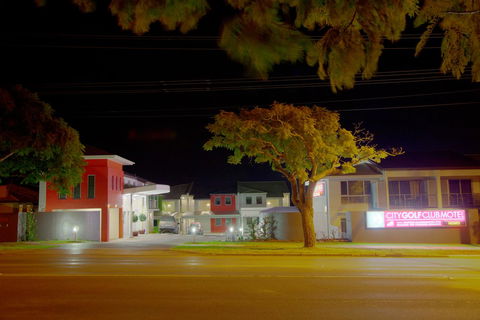 City Golf Club Motel - Accommodation Asia 9