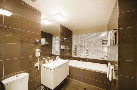 City Golf Club Motel - Accommodation Asia 34