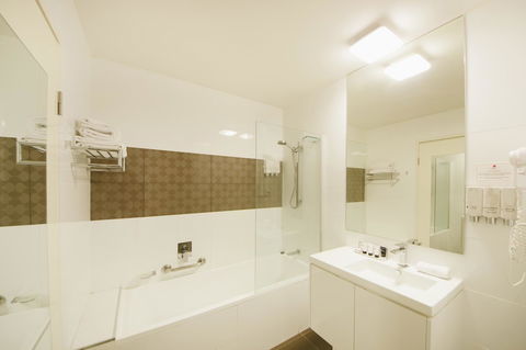 City Golf Club Motel - Accommodation Asia 38