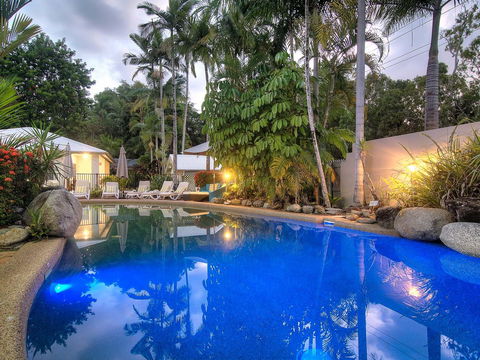 The Port Douglas Queenslander - Accommodation Guide 24