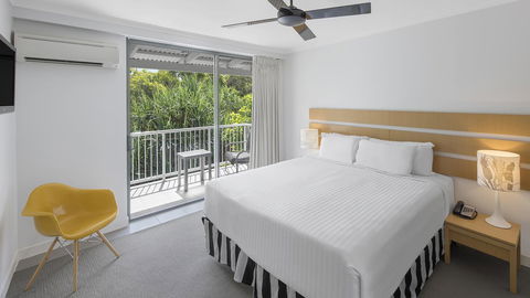 Oaks Port Douglas Resort - Accommodation Guide 16