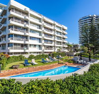 Surfers Chalet - Accommodation Asia