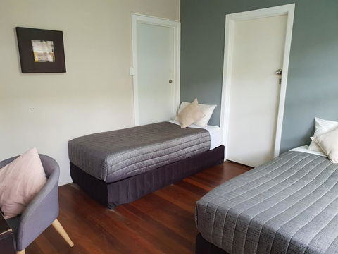 Backpackers In Paradise 18-35 Hostel - Accommodation China 5
