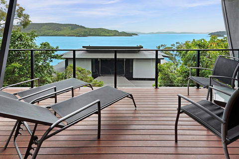 Shorelines - Accommodation Asia 1