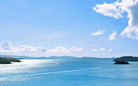 Shorelines - Accommodation Asia 15