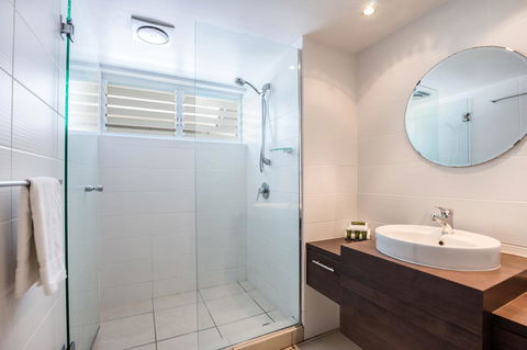 Saks On Hastings - Accommodation Asia 44