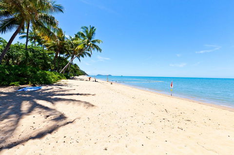 Trinity Beach Pacific - Accommodation Guide 21