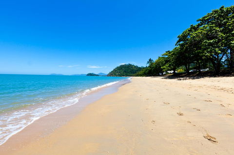 Trinity Beach Pacific - Accommodation Guide 22