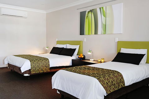 Drovers Motor Inn - Accommodation Asia 1
