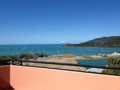 Martinique Whitsunday Resort - Accommodation Asia 42