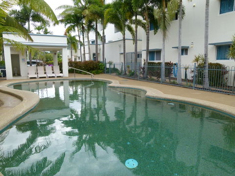 Madison Ocean Breeze Apartments - Accommodation Asia 15