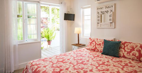 Jamaica Beach House - Accommodation Asia 13