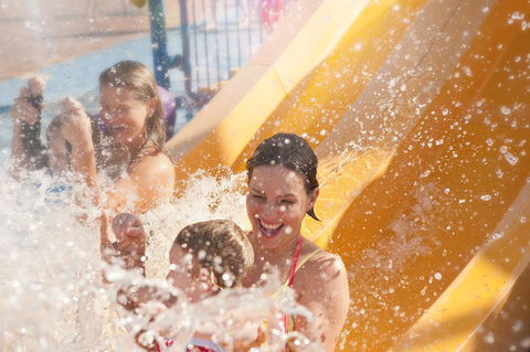 Sea World Resort - Accommodation Asia 17