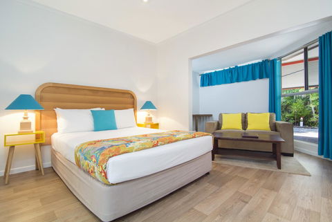 Port Douglas Motel - Accommodation Guide 32