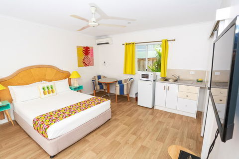 Port Douglas Motel - Accommodation Guide 22