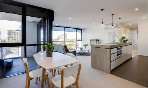 Qube Broadbeach - Accommodation China 16