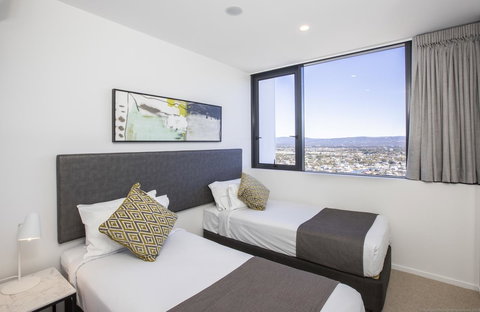 Qube Broadbeach - Accommodation China 2