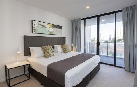 Qube Broadbeach - Accommodation China 40