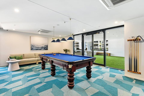 Qube Broadbeach - Accommodation China 36